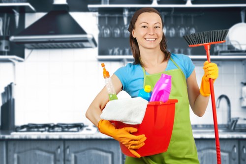 Kitchen deep cleaning during an end of tenancy clean in Barnes